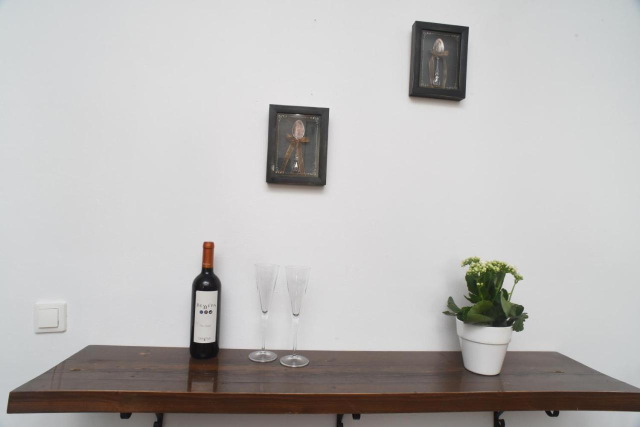 Little Yard Studios & Apartments #2 Naxos City 外观 照片