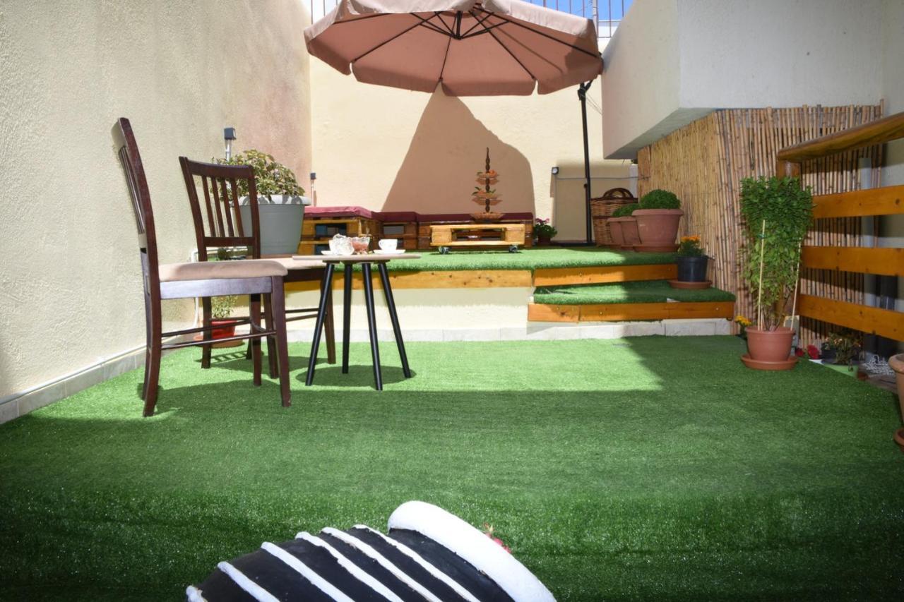 Little Yard Studios & Apartments #2 Naxos City 外观 照片