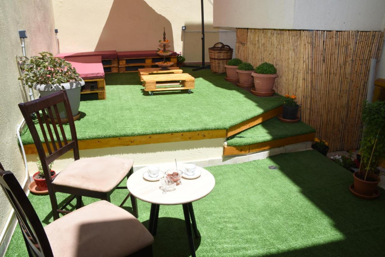 Little Yard Studios & Apartments #2 Naxos City 外观 照片