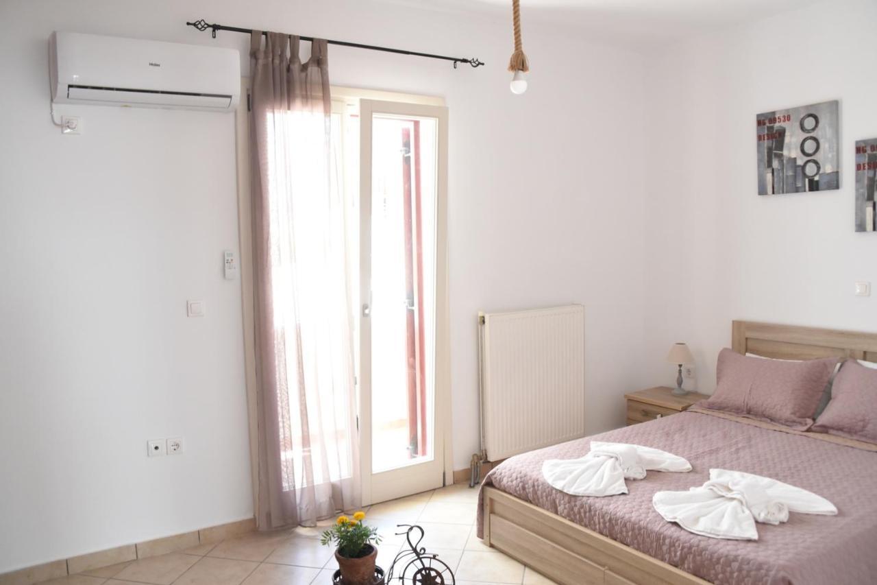 Little Yard Studios & Apartments #2 Naxos City 外观 照片